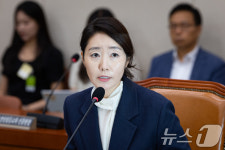 '갑질 일파만파' 강선우, 인선 30일만에 사퇴…무너진 '현역불패'