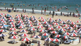 해운대 피서객 북적