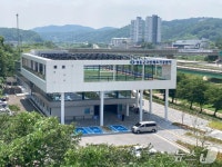 수영하며 건강 챙기세요…영동국민체육건강센터 개관