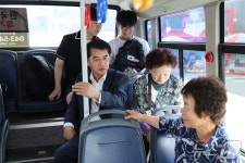 보은군 농어촌버스 무상교통 시행 한달…이용객 42.9%↑
