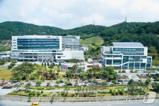 전남교육청, 심화 중국어·스페인어 교과서 4종 개발·승인