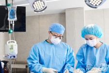 외과 수술 1만건 돌파한 돌봄동물의료센터…보호자 참관실 주목