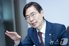 조경태 