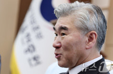 발언하는 성김 현대자동차 사장