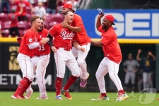 MLB 밀워키, 15연승 무산…연장 접전 끝 신시내티에 2-3 패