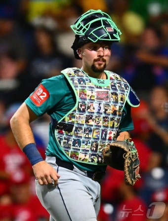 시애틀 롤리, 시즌 47호포…MLB 포수 시즌 최다 홈런 新 '-2'