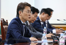 권대영 부위원장, 석유화학 사업재편 금융권 간담회 모두발언