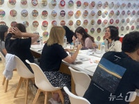 (주)브라운에프엔비 농심안양점 | "신라면의 고향,"…농심 안양공장 찾은 외국 청년들[K-브랜드 글로벌 캠프]