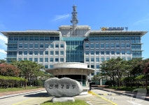 강압수사·접대골프 의혹에 시민 폭행…잇단 비위에 전북경찰 몸살