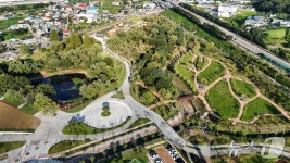 가족형 테마공원 새 단장 천안삼거리 공원 개장