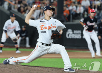 한화 엄상백 교체 투입