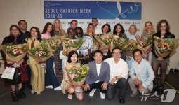 진천 장미, 서울 패션위크 무대서 활짝 피어나다