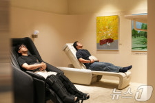 세라젬, 예술과 결합한 첫 헬스케어 복합 매장 선봬