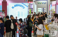 북적이는 K-뷰티엑스포 코리아