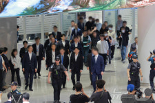 (주)다금물류 | 인천공항 도착한 구금 한국 근로자들