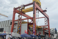 HD현대중 노조 전면 파업 이틀째…계열사 노조 공동집회