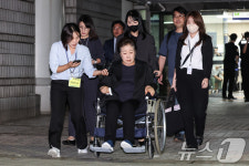 한학자 총재, '尹 정교유착' 구속심사 5시간 만에 종료