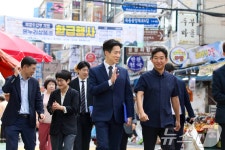 중기부 차관, 목동깨비시장 방문