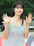 이용원, 최강 동안 미모