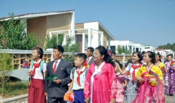 北 황해북도 승호군, 주택 입주 모임 진행…생활 편의 도모