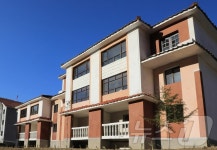 북한, 자성군 자작농장과 역수농장서 새집들이 진행