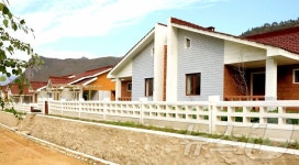 北 성간군 성하잠업농장에 지어진 새 살림집