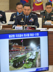 [국감]국정감사서 답변하는 진영승 합참의장