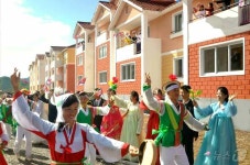 북한, 황해북도 은정축산농장 주택 입주모임 진행