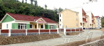 북한, 황해북도 은정축산농장 새집들이 진행