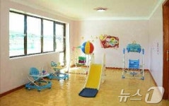 北 운산군 답상농장에 건설된 10일유치원