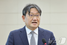 [국감]업무 보고하는 권기섭 위원장
