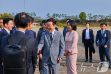 출국하는 이재명 대통령