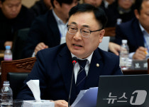 [국감] 질의하는 이광희 의원