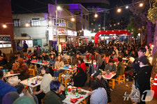 김해 뒷고기 축제에 이틀간 5000명 몰려