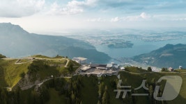 여긴 반칙이지… 알프스 360도로 즐기는 스위스 전망대 11곳