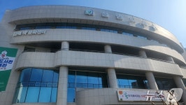 김해 칠암도서관, 30일까지 시범운영…다음달 정식 재개관