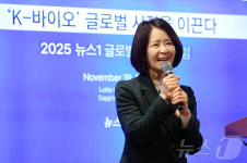 축사하는 최수진 의원