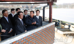 여주 구양리 마을 방문한 김민석 총리