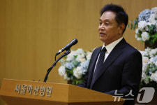 추도사 하는 배우 김영철