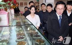 빵의 도시 대전에서 제과점 찾은 김민석 총리