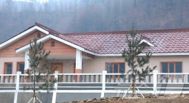 北, 철산군 동천농장·송원군 전창농장서 새집들이 경사…세기적 숙망