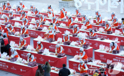 롯데 1만 포기 김장 담그기