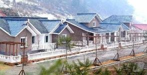 北 동창군 새집들이 진행…산골 농장에 펼쳐진 선경의 화폭