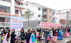 北, 항구구역 우산목화농장에 살림집 건설…농촌혁명 새 시대