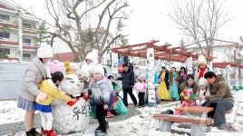 北, 만포시 건하농장에 새 살림집 건설…인민들의 넘치는 웃음소리