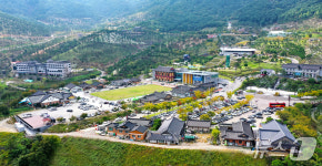 산청 동의보감촌 무장애 관광 인프라 강화…열린관광지 공모 선정