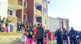 北 해주시 이목농장서 살림집 입사모임…농촌발전의 새 전기