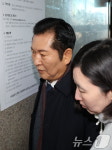 원내대표 사퇴 관련 입장 밝힌 뒤 당대표실 향하는 정청래