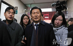 민주당 원내대표 사퇴, 당대표실 향하는 정청래 대표
