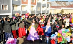北 함흥시 주민들, 새 주택 입주 시작